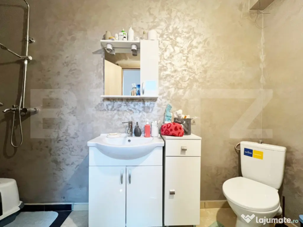 Apartament 3 camere, 71 mp, Visoianu