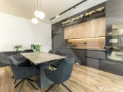 Vila de vanzare - 6 camere- piscina - pompe de caldura 