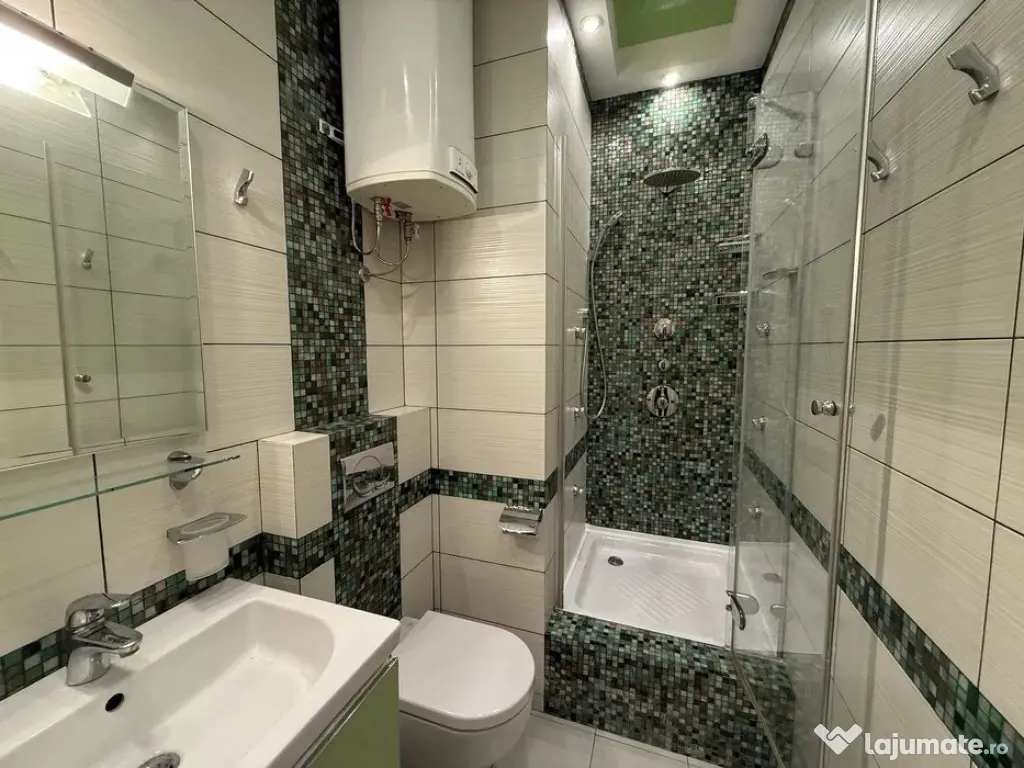 2 Camere zona Stefan cel Mare