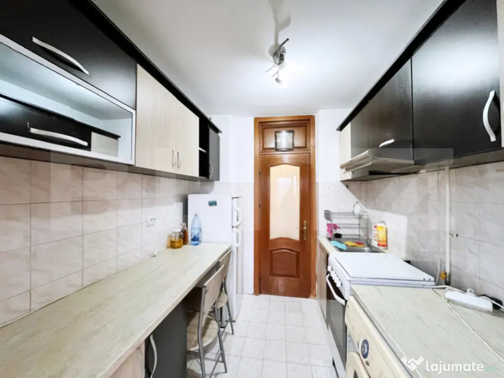 Apartament 2 camere, 42 mp, zona Pacurari