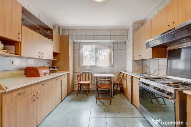 Oportunitate! Apartament 4 Camere 1 Minut Metrou Universi...