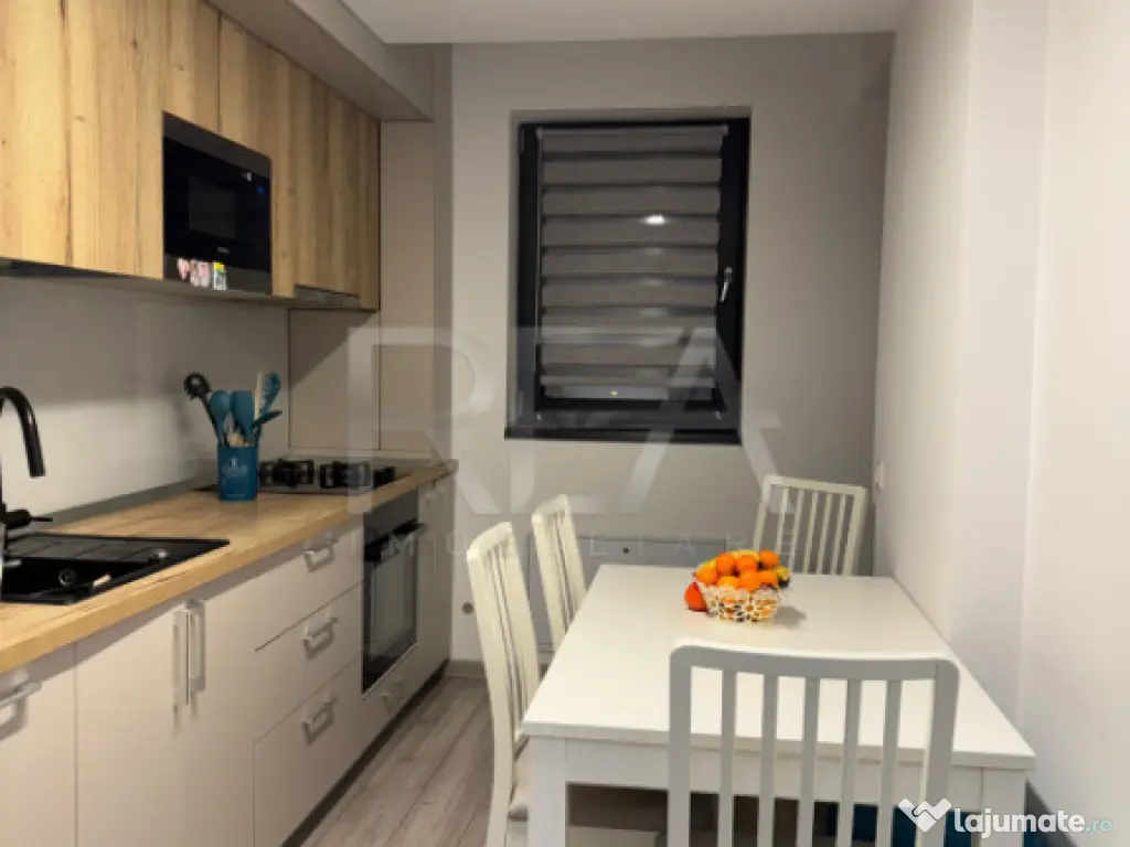 3 Camere + Loc de Parcare, Valea Larga