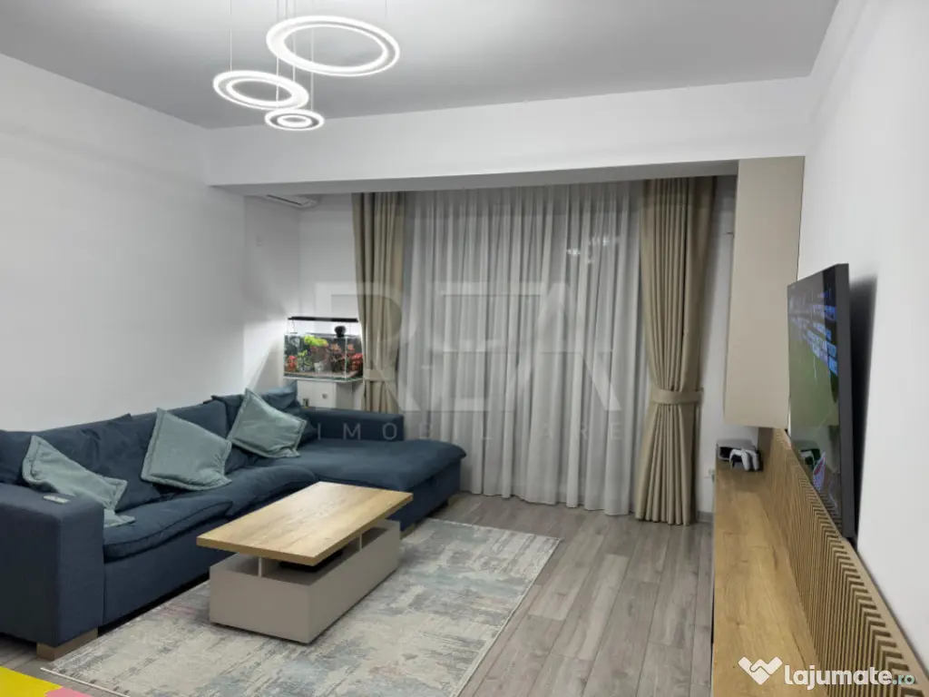 3 Camere + Loc de Parcare, Valea Larga