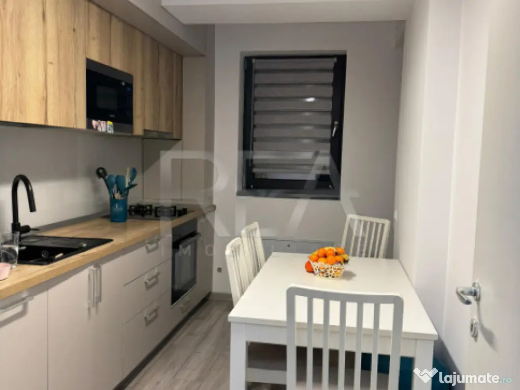 3 Camere + Loc de Parcare, Valea Larga