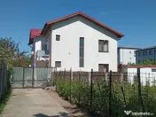 3 camere in vila si curte individuala 