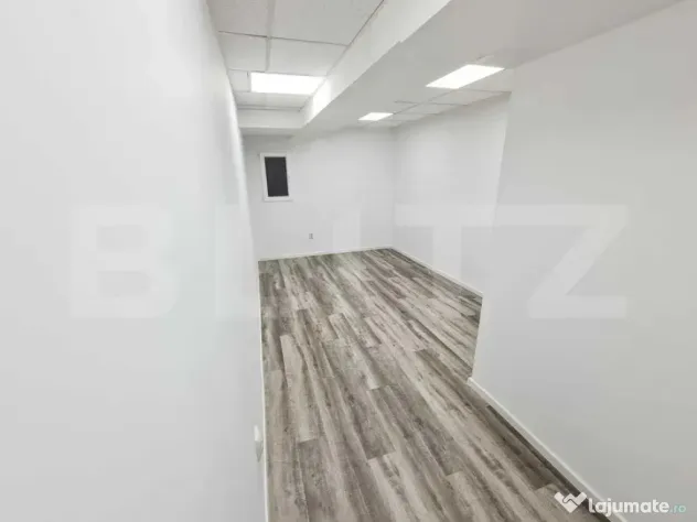 Boxa , spatiu de depozitare ,birou 15MP !