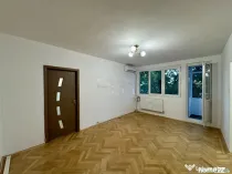 2 camere renovat pe Mihalache cu Vedere Spate