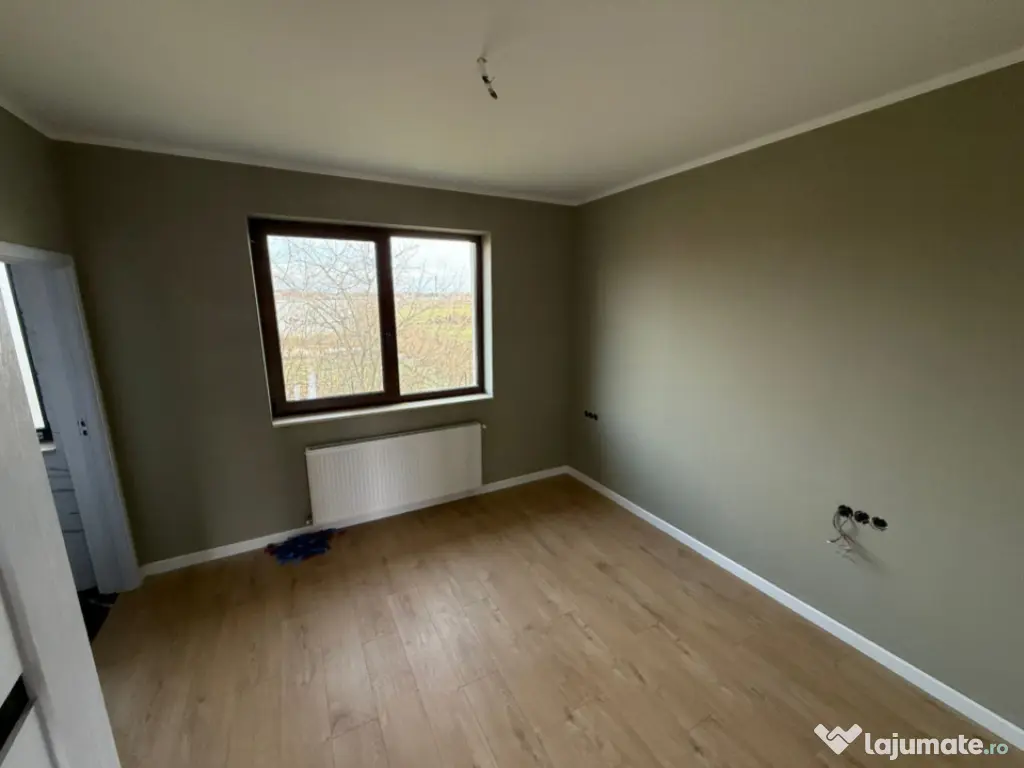 Casă finalizată stil mediteranean , 3 dormitoare, 100 mp u