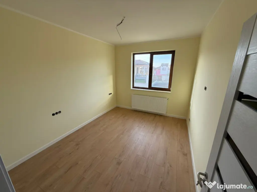 Casă finalizată stil mediteranean , 3 dormitoare, 100 mp u