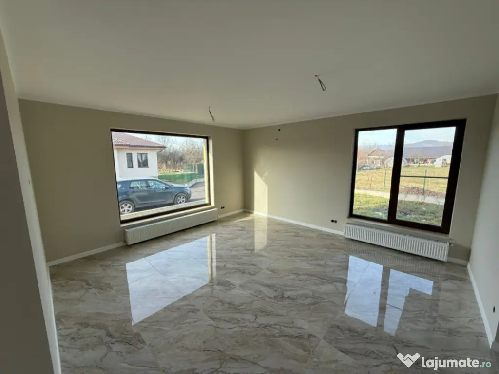 Casă finalizată stil mediteranean , 3 dormitoare, 100 mp u