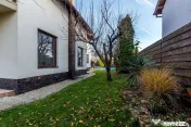 VILĂ MODERNĂ CU PISCINĂ, SAUNĂ- COMISION 0% – ARADU... 