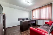 VILĂ MODERNĂ CU PISCINĂ, SAUNĂ- COMISION 0% – ARADU... 