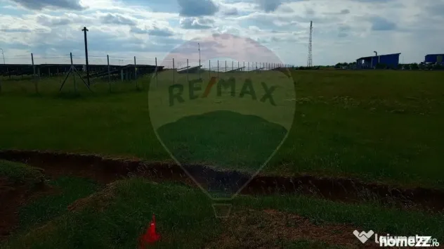 Teren intravilan, zona in plina dezvoltare industriala lo...
