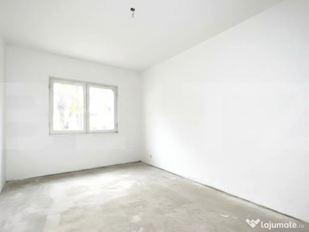 Apartament Generos in Zona Lotus 2, 90mp, Parter