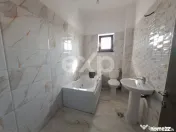 Vanzare apartament 2 camere Fratii Golesti 