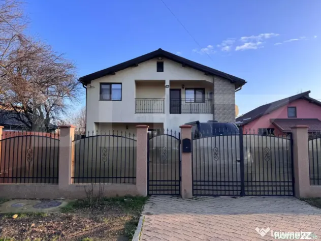 Proprietate Impecabilă în Răcari – Locuința Ideală pe