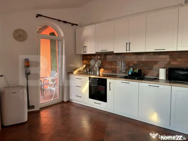 Apartament cu 3 camere de vanzare, 117 mp, strada Baritiu - Satu Mare (Satu-Mare)
