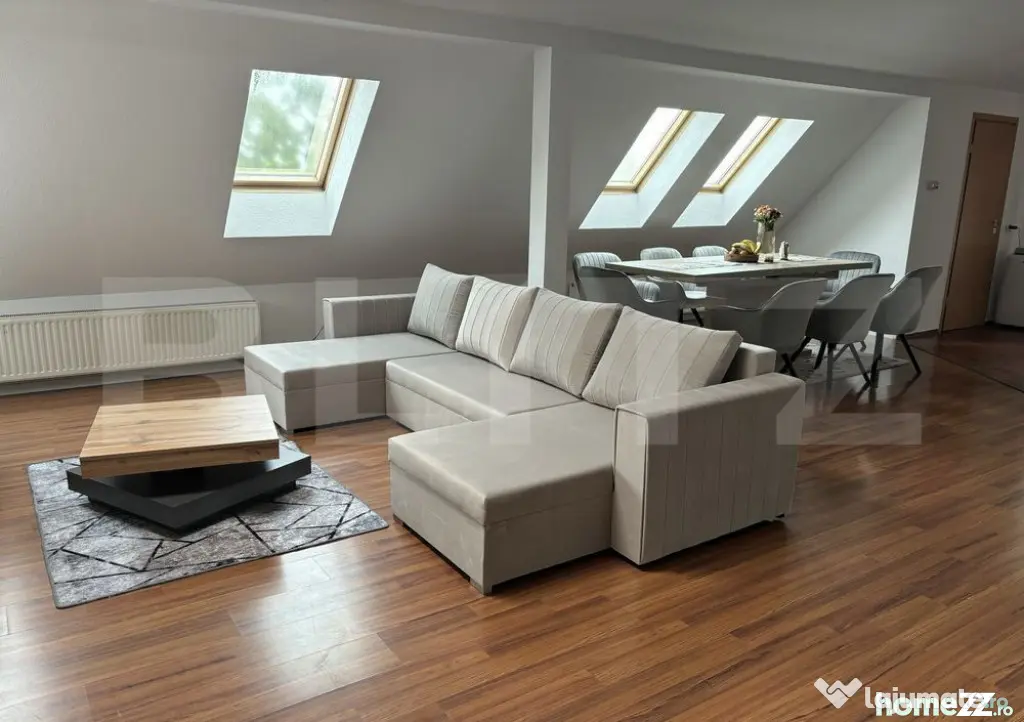 Apartament cu 3 camere de vanzare, 117 mp, strada Baritiu - Satu Mare (Satu-Mare)