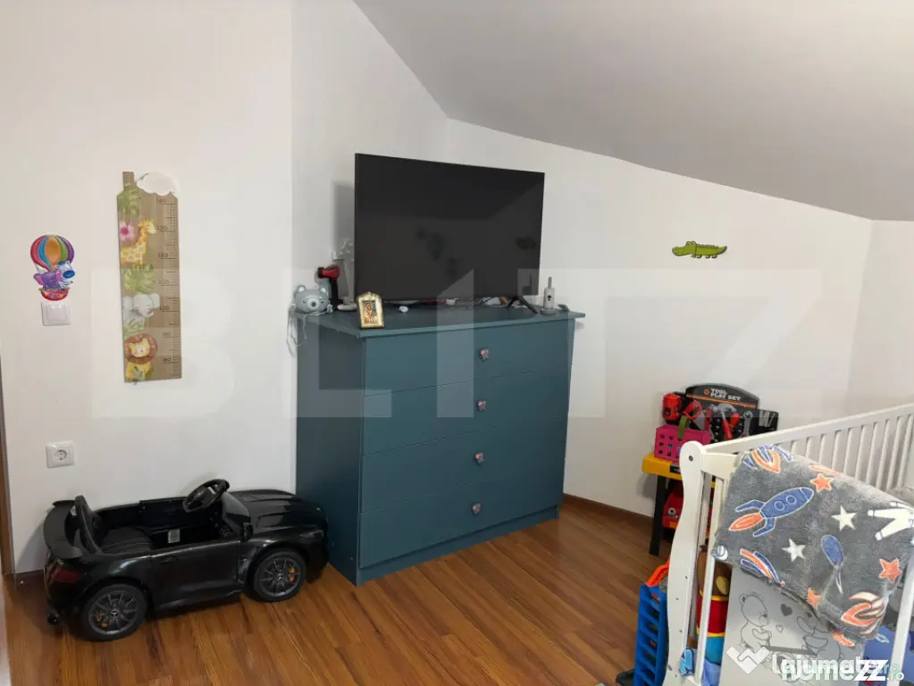 Apartament cu 3 camere de vanzare, 117 mp, strada Baritiu - Satu Mare (Satu-Mare)