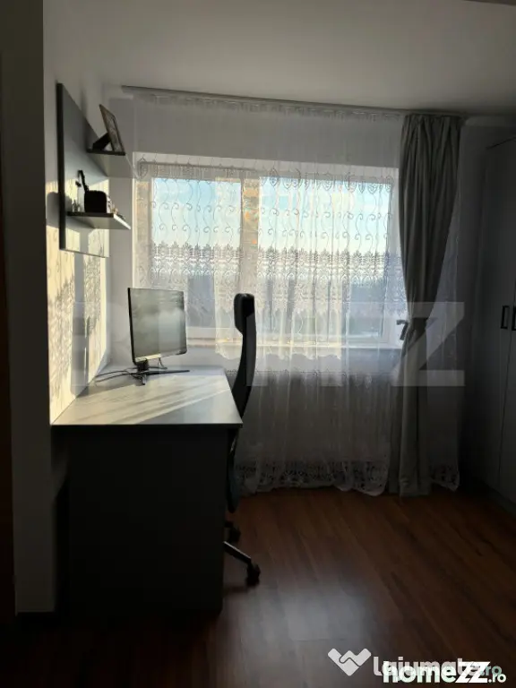 Apartament cu 3 camere de vanzare, 117 mp, strada Baritiu - Satu Mare (Satu-Mare)