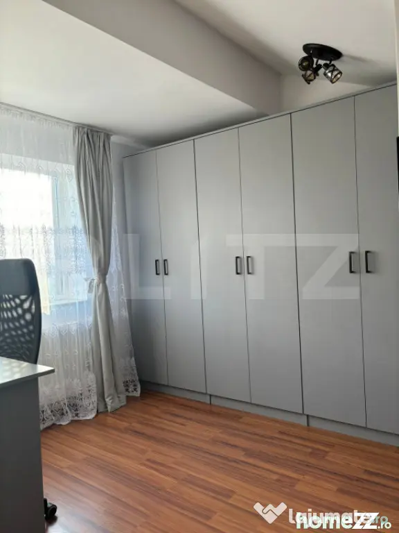 Apartament cu 3 camere de vanzare, 117 mp, strada Baritiu - Satu Mare (Satu-Mare)