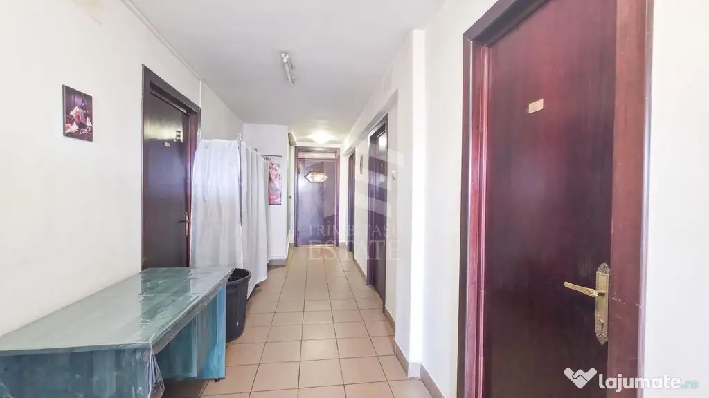 De vânzare – Proprietate comercială tip Restaurant & ...