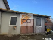 Se oferă spre vânzare / închiriere clădire cu spațiu...
