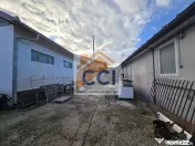 Se oferă spre vânzare / închiriere clădire cu spațiu...
