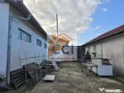 Se oferă spre vânzare / închiriere clădire cu spațiu...