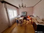 BISTRIȚA LAC- 3 camere decomandate, etaj intermediar, bloc 