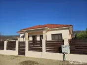 Casa deosebita pe parter constructie 2025, Stefanesti, 197000 EURO 