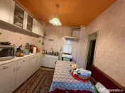 Apartament 3 camere,decomandat,etaj 1, Zona Balcescu 