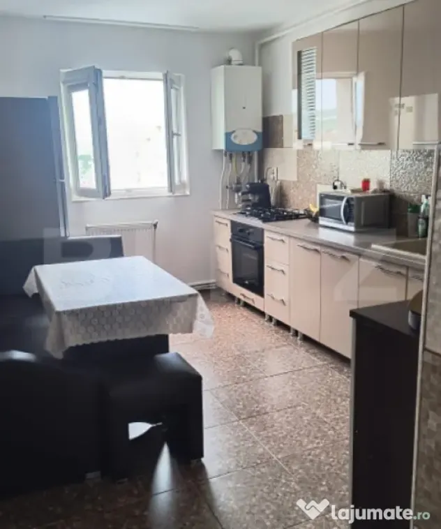 Apartament 2 camere decomandate de vânzare – Mărăști,
