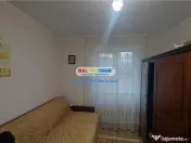 Apartament 3 camere, parter, zona Complex Bulevard! 