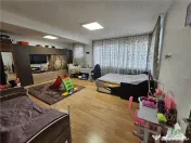 Vila regie proprie 5 camere crama centru Domnesti 