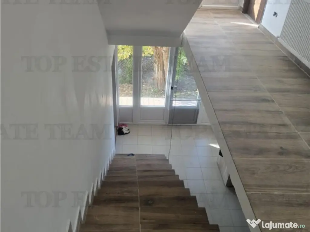 Vila regie proprie 5 camere crama centru Domnesti