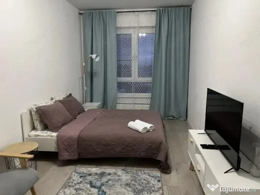 Inchiriez apartament cu 2 camere in zona Petrache Poenaru