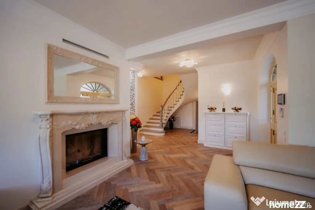 Casa exclusivista cu arhitectură unică, 320mp utili, Horod - Horodnic (Suceava)