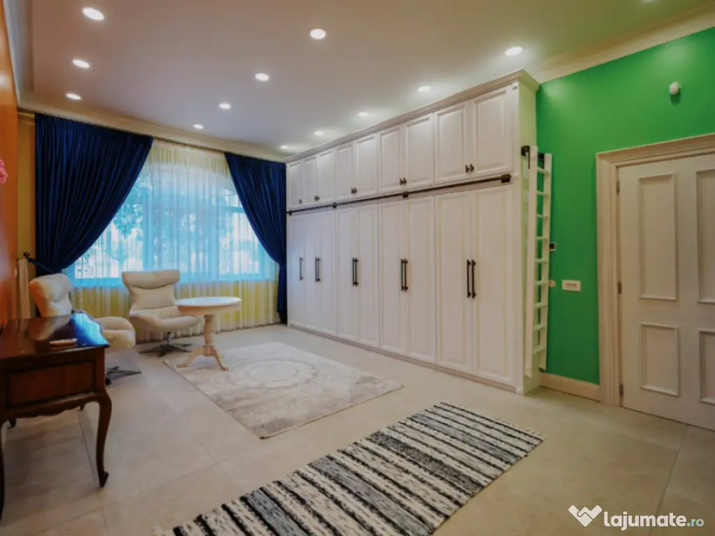 Casa exclusivista cu arhitectură unică, 320mp utili, Horod