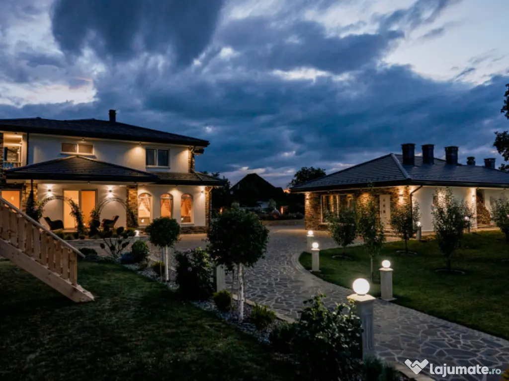 Casa exclusivista cu arhitectură unică, 320mp utili, Horod