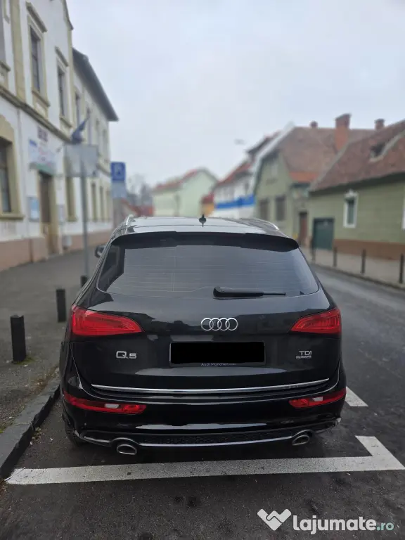Audi Q5 S-Line 3.0TDI Quattro DSG S-tronic Navi Xenon B&O Panoramic - Brasov (Brasov)