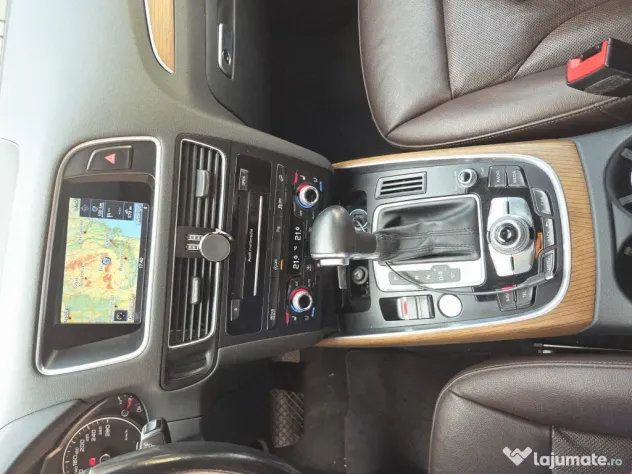 Audi Q5 S-Line 3.0TDI Quattro DSG S-tronic Navi Xenon B&O Panoramic - Brasov (Brasov)