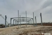Doua hale noi alaturate - zona Drumul Intre Tarlale