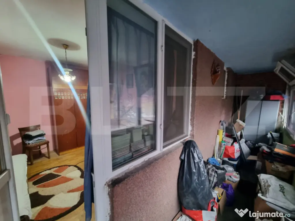 Apartament 3 camere, 54 mp, zona Calea Bucuresti - Scoala 21