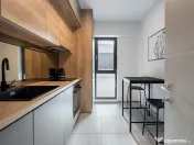 3 camere, 2 bai, NOU, centrala proprie, decomandat, LA CHEIE 