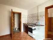 Casa si spatiu de productie in Iosia, teren 839 mp 