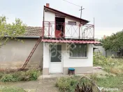 Casa si spatiu de productie in Iosia, teren 839 mp 