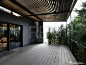 Blue Velvet in Cloud 9– Duplex Parter | Groundfloor Duplex 