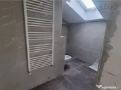 Penthouse de 3 camere zona Tractorul 