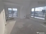 Penthouse de 3 camere zona Tractorul 